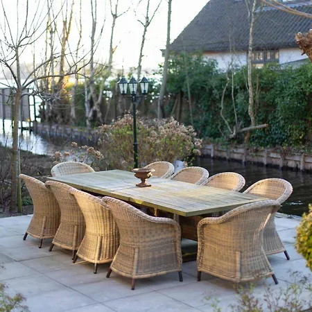 Restaurant-hotel De Watergeus 3*