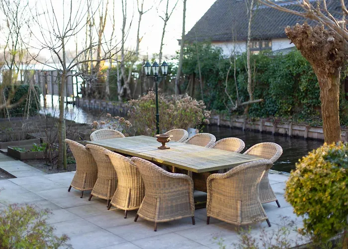 Restaurant-hotel De Watergeus 3*