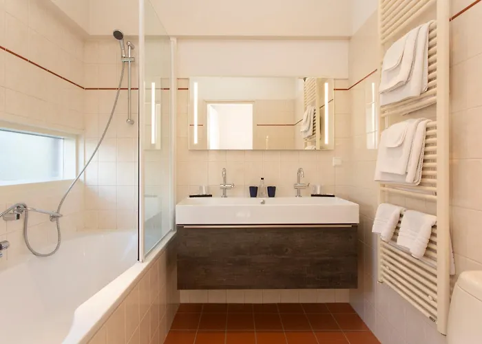 Restaurant-hotel De Watergeus فندق