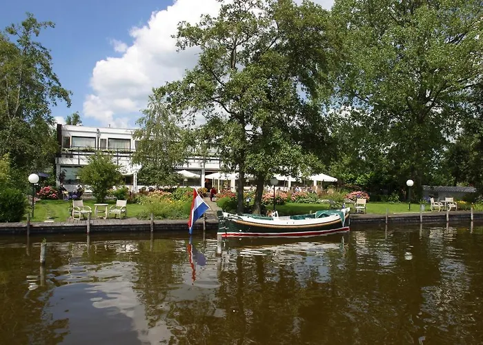 Restaurant-hotel De Watergeus فندق Noorden